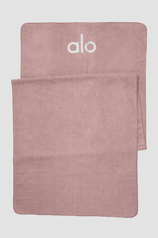 Grounded No-Slip Towel - Smoky Quartz