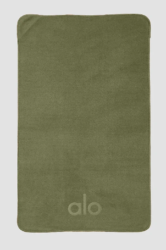 Performance No Sweat Hand Towel - Jungle