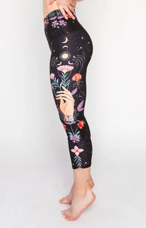 Yoga Democracy Celestial Timing Crop Legging