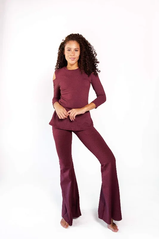 open-shoulder-top-in-maroon