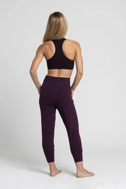 organic-cotton-slouchy-capri-pants-organic-eggplant